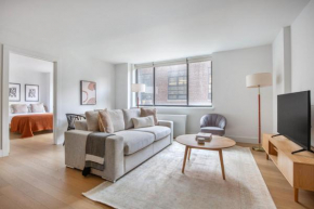 Chelsea 1br w doorman lounge nr food hall NYC-1196